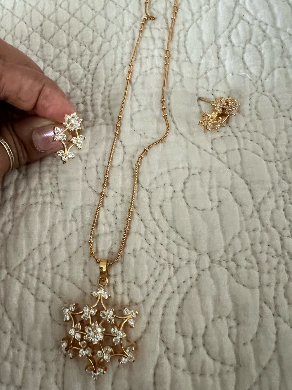 Gold Floral Crystal Pendant Necklace and Earrings Indian jewelry Set